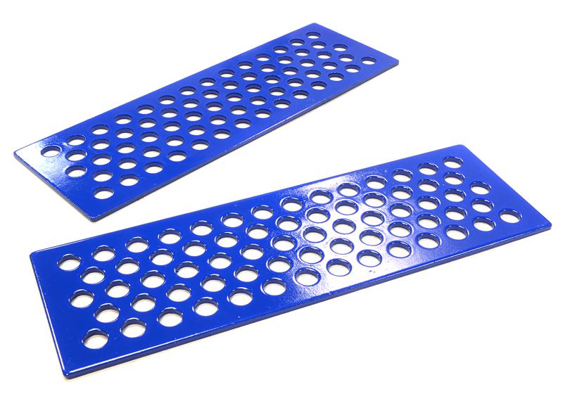 C26220BLUE Realistic Alloy Vehicle Extraction & Recovery Boards for 1/10 Scale Off-Road - Image 1
