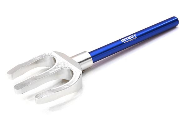 C26850BLUE 1/10 Model Scale 3 Teeth Digging Fork for Off-Road Crawler - Image 1