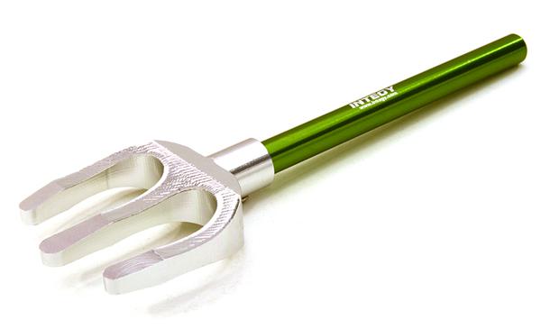 C26850GREEN 1/10 Model Scale 3 Teeth Digging Fork for Off-Road Crawler - Image 1