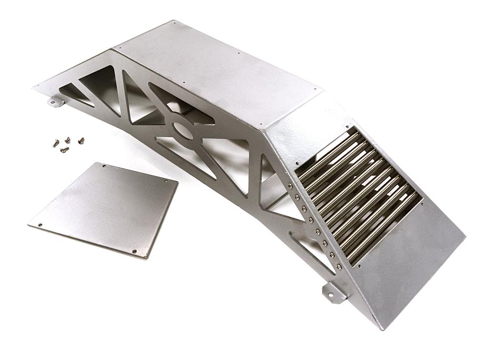 C28120SILVER Realistic Heavy-Duty Metal Display Ramp 375x100x75mm for 1/10 Scale Off-Road - Image 1